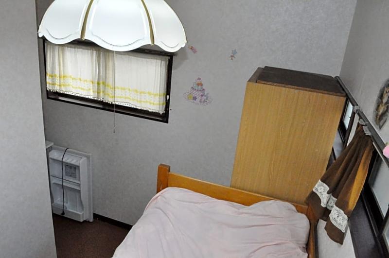 Hotel Ofu Jyoshi Kaikan 1st Building - Caters To Women