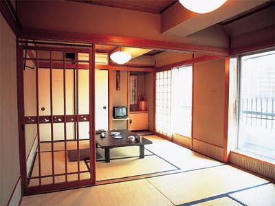Sadachiyo Ryokan 2*