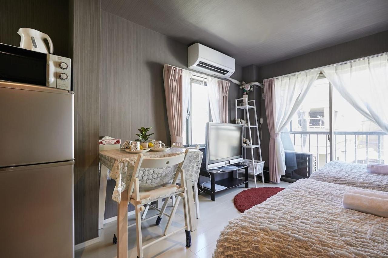Akabane Tk Building 201 Apartment Tokyo