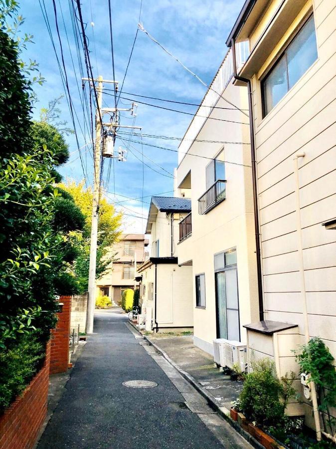 東京一哥 赤羽 包棟 6房 直達 池袋7分 上野10分 新宿13分 東京15分 渋谷18分 機場接送 可住16人 Holiday home *