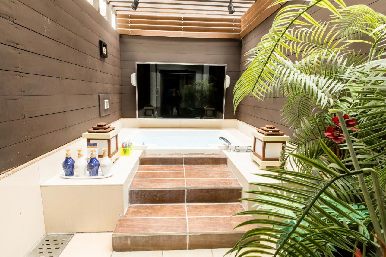 W-bagus -w Group And Resorts- (adults Only) * Tokyo