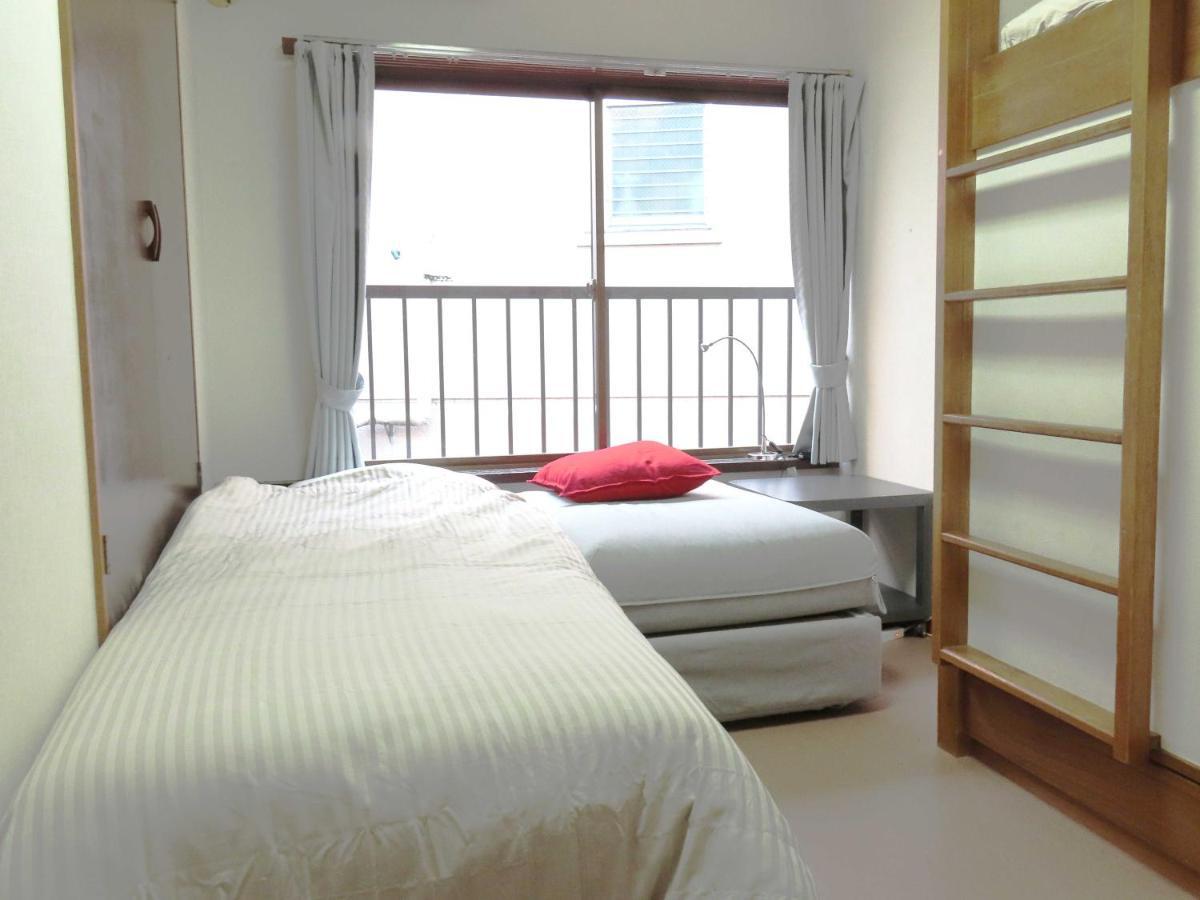 Kagamiyama 301 Apartment Tokyo