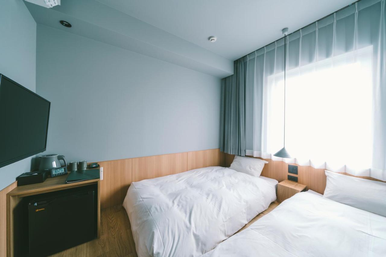 Landabout Tokyo