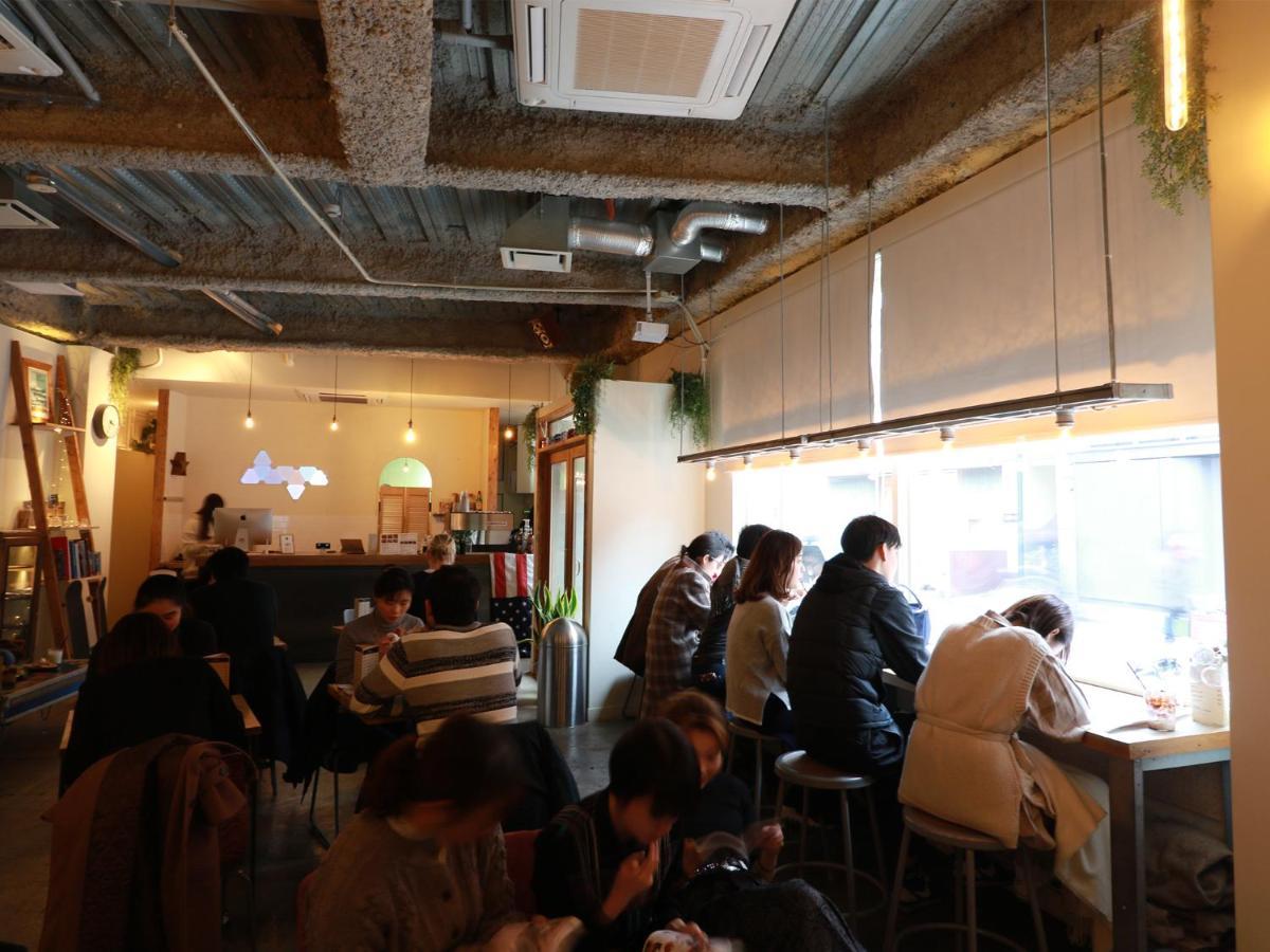 Hostel Almond & Cafe Shibuya