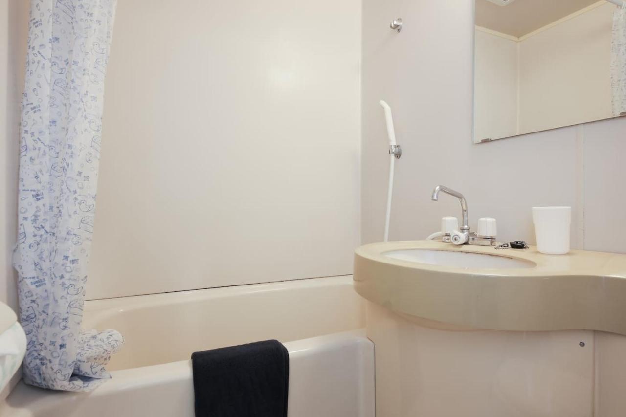 Urban Core Shikano 401 Apartment *