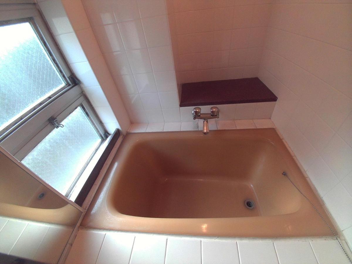 Apartment Miki Hall Akabane Tokyo