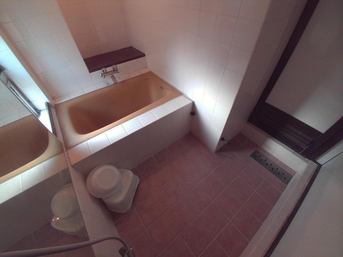 Apartment Miki Hall Akabane Tokyo