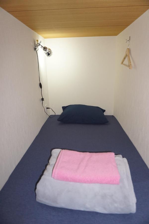 Capsule hotel Uno Capsule Okubo