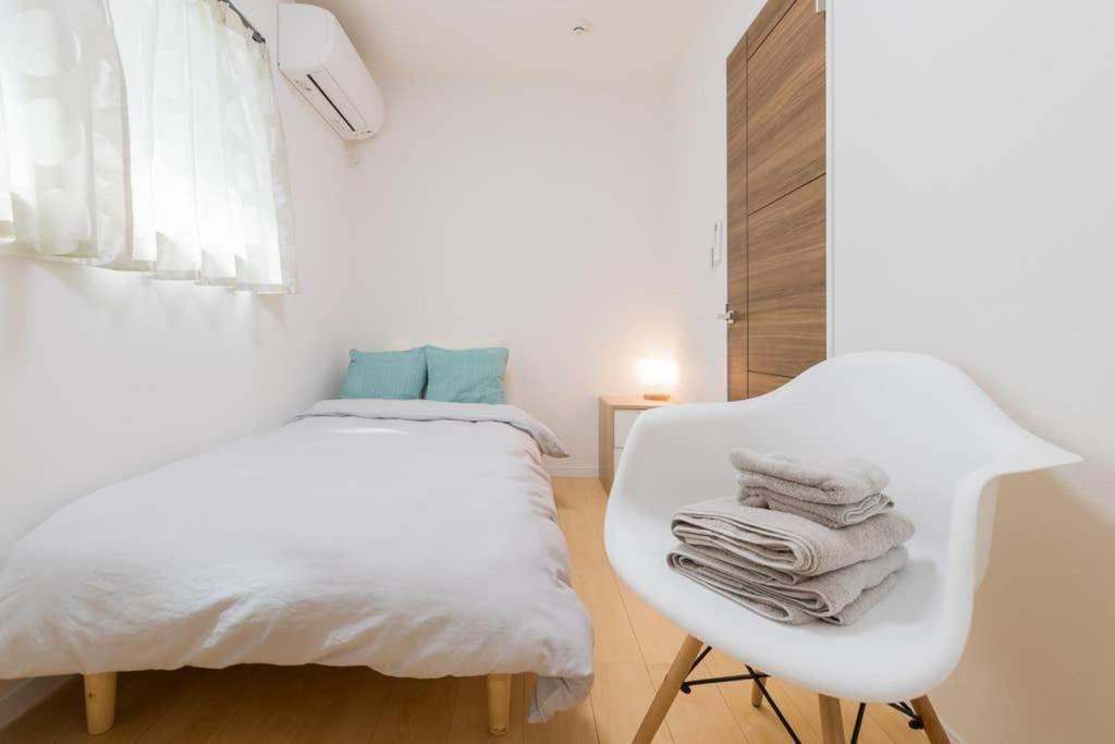 Nishi-sugamo Guest House. 2min To Nishi-sugamo Sta. 13min To Ikebukuro Sta. Apartment *