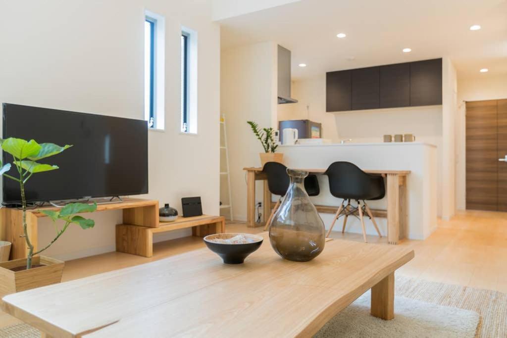 Apartment Nishi-sugamo Guest House. 2min To Nishi-sugamo Sta. 13min To Ikebukuro Sta. *
