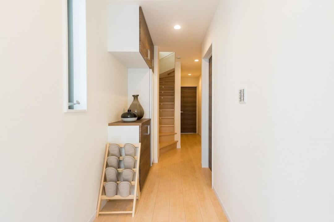 Nishi-sugamo Guest House. 2min To Nishi-sugamo Sta. 13min To Ikebukuro Sta.