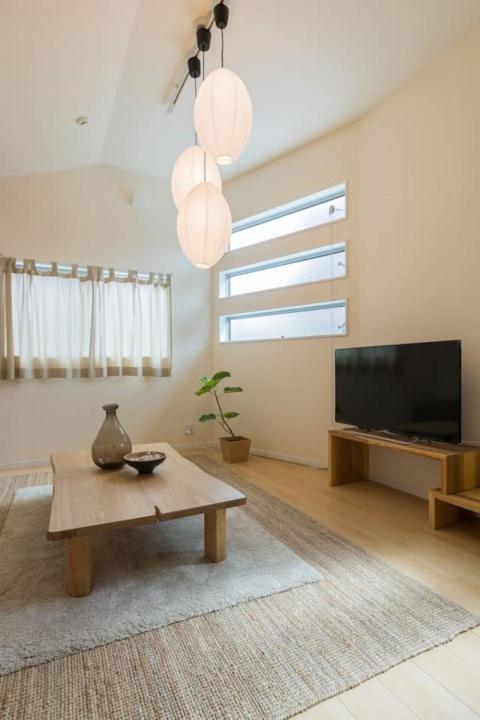 Nishi-sugamo Guest House. 2min To Nishi-sugamo Sta. 13min To Ikebukuro Sta. *