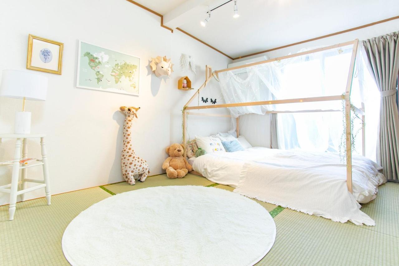 Apartment Harmonia Koiwa: Convenient For 6