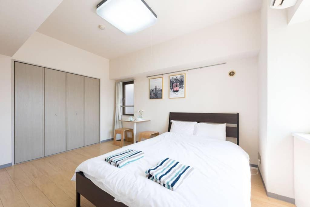 Apartment 上野浅草商业圈 山手线西日暮里站6分钟 成田羽田机场40分钟 精致酒店8a2客房两室 交通餐饮购物便利 Tokyo