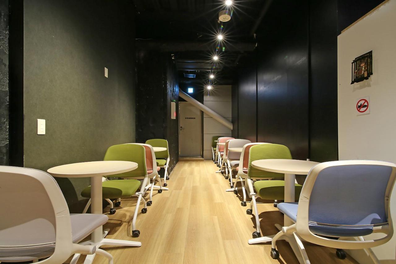 Capsule hotel Capsule Transit Shinjuku *
