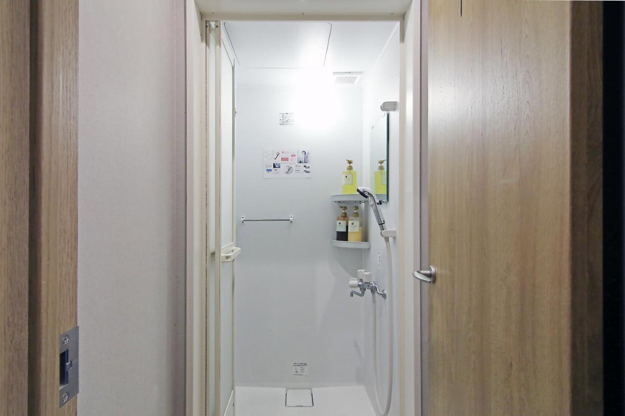 Capsule hotel Capsule Transit Shinjuku Tokyo