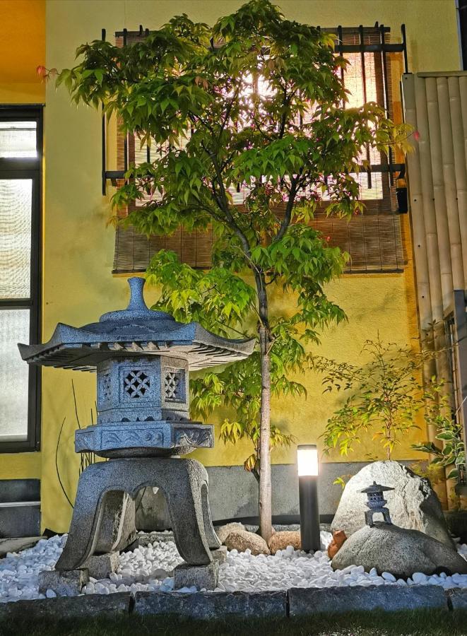 Kyoen Apartment *