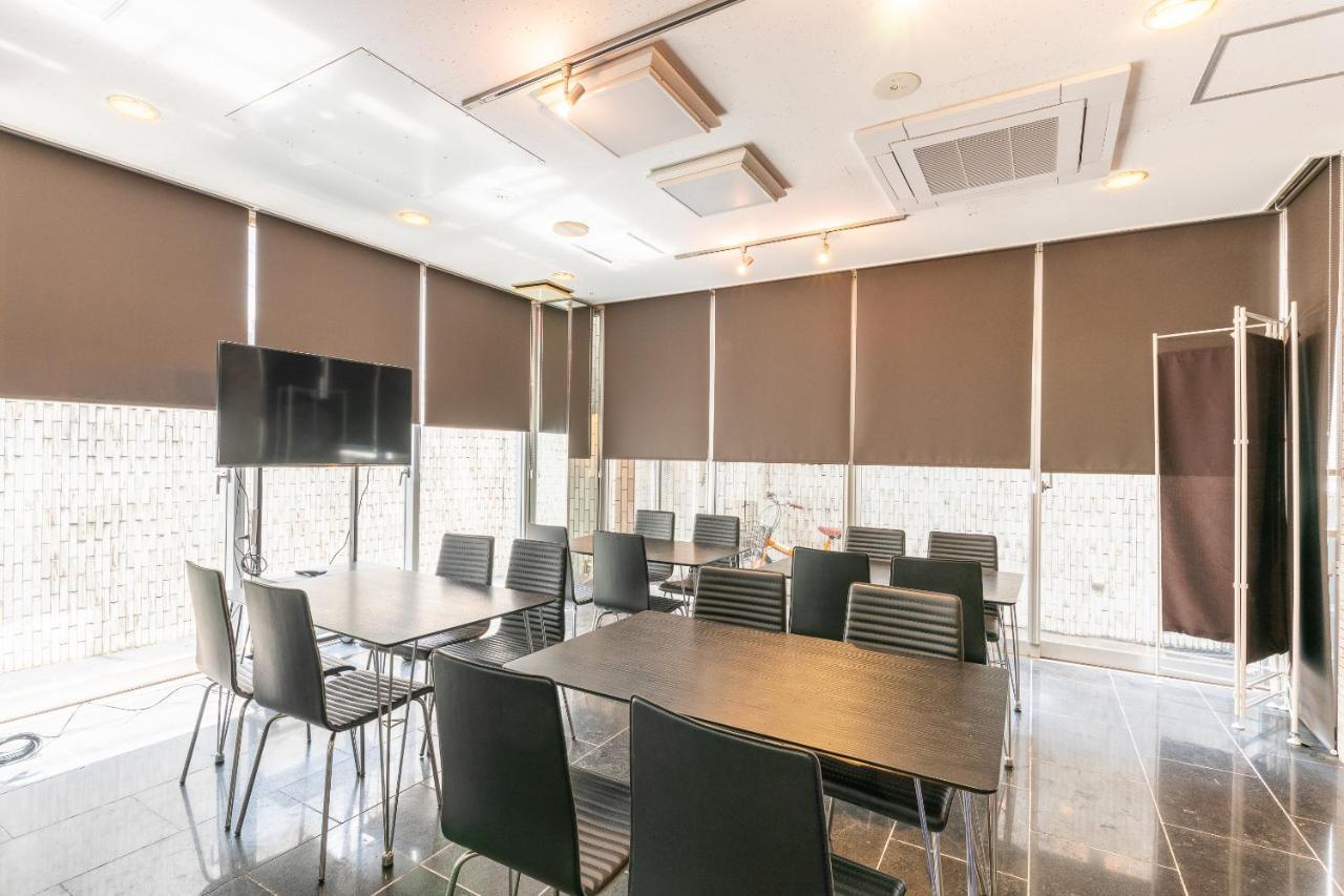 Hotel Oyo Exsaison Sugamo 4*