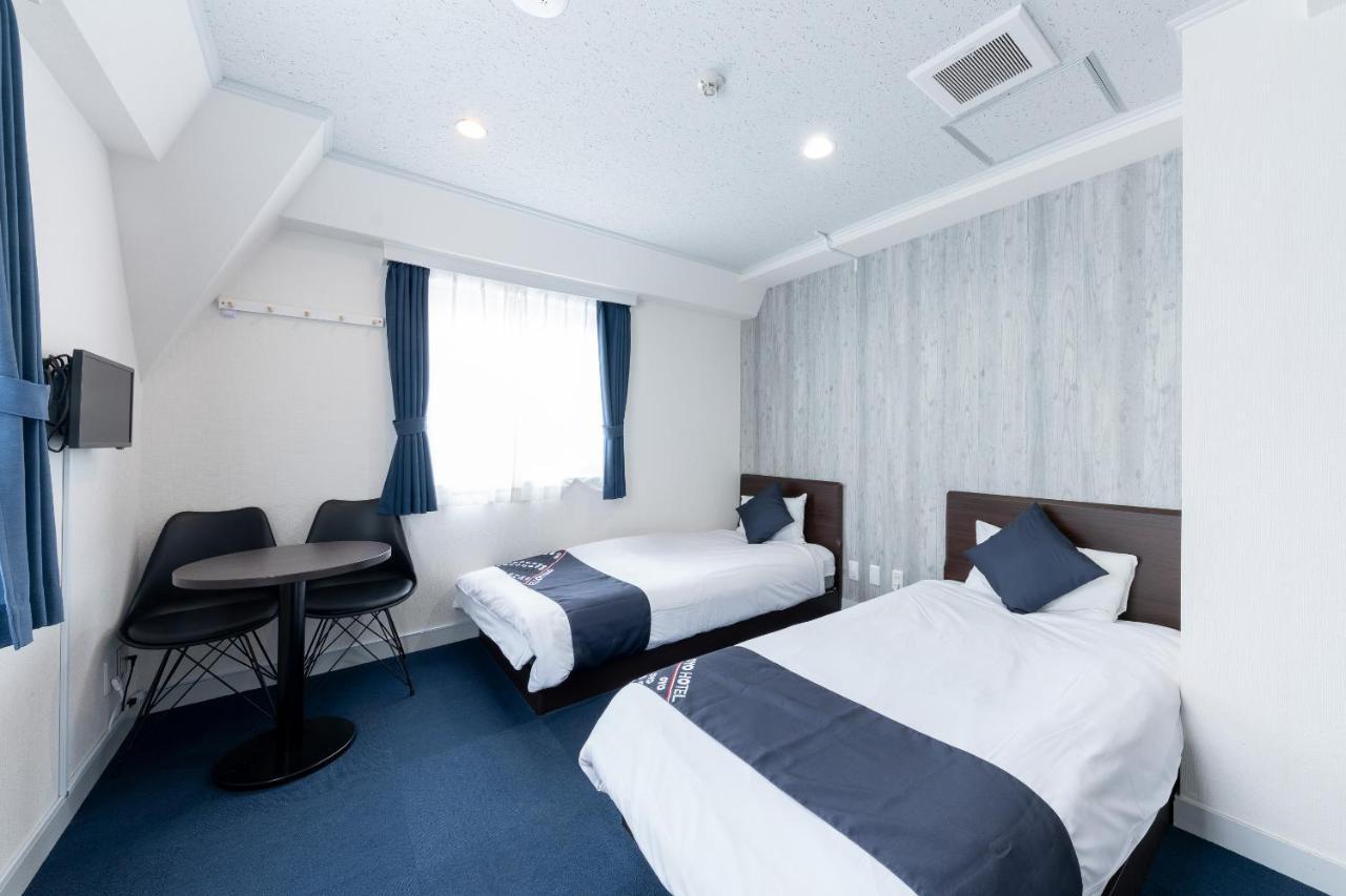 Hotel Oyo Exsaison Sugamo 4*