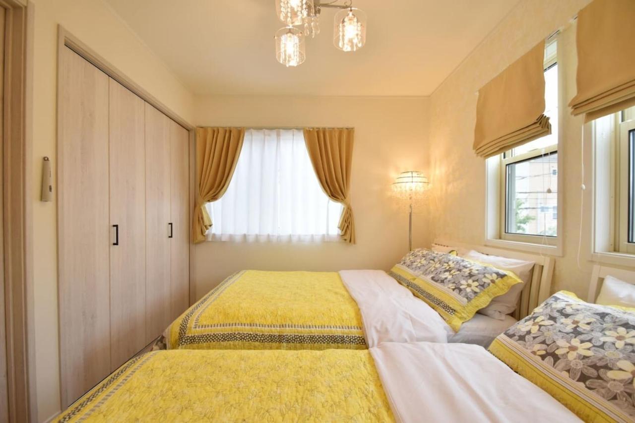 大人気 Disneylandまですぐ ディズニーテーマの駐車場付一軒家 Apartment