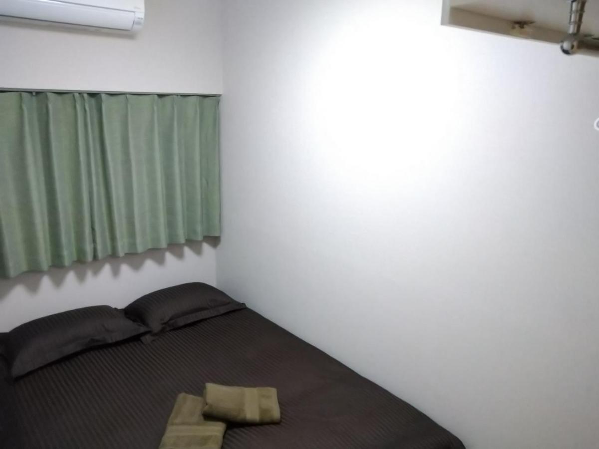 Apartment Issyuku Higashiueno