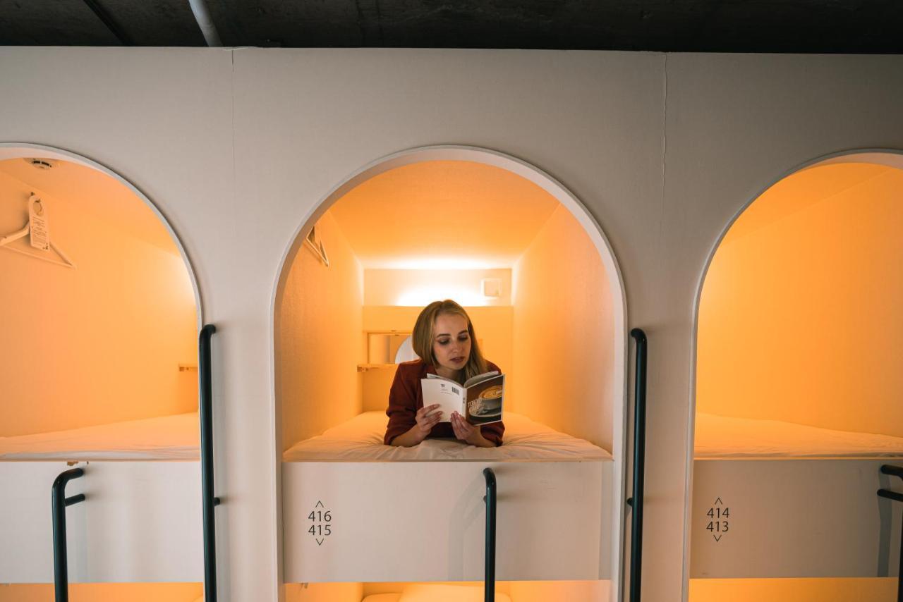 Capsule hotel Mayu Woman
