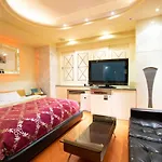 Hotel Ray Field (Adults Only)