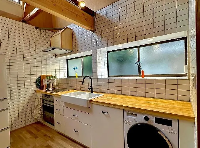 Spacious 80M2 Private House, Central Tokyo