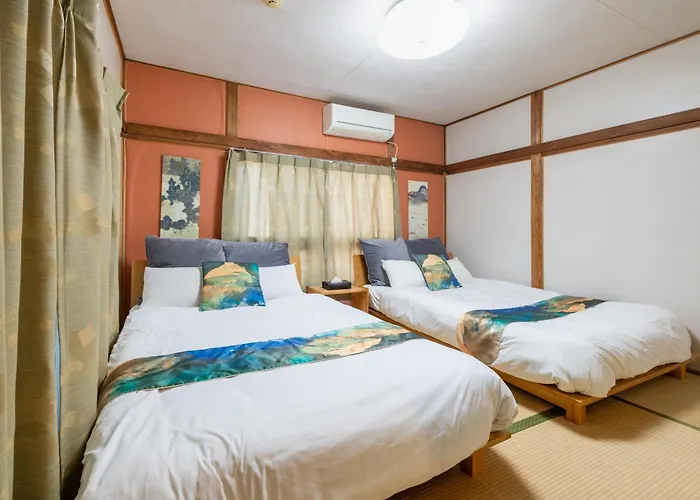 Panda Hostel Minowa