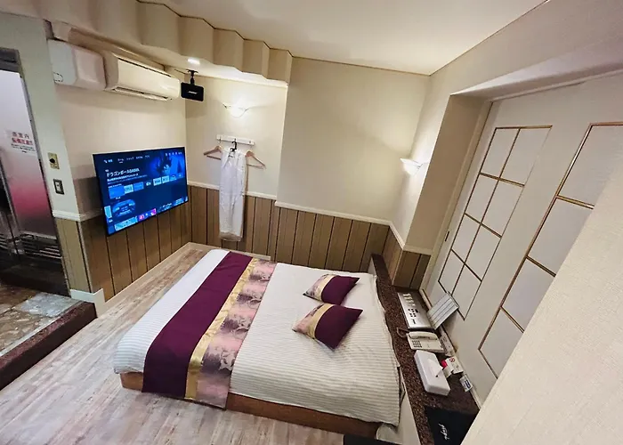 Hotel Crystal 大人専用
