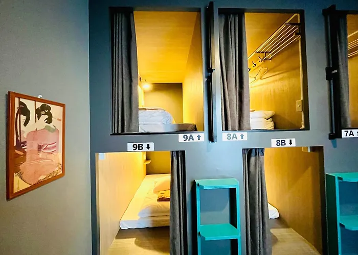Hinode Kagurazakaekimae Hotel