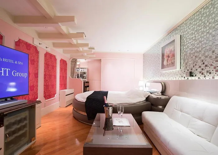 Hotel Perrier (Adults Only)