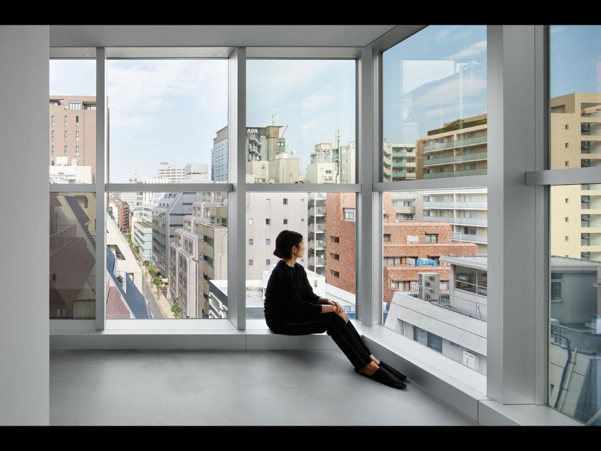 Nine Hours Hanzomon Capsule hotel 2*