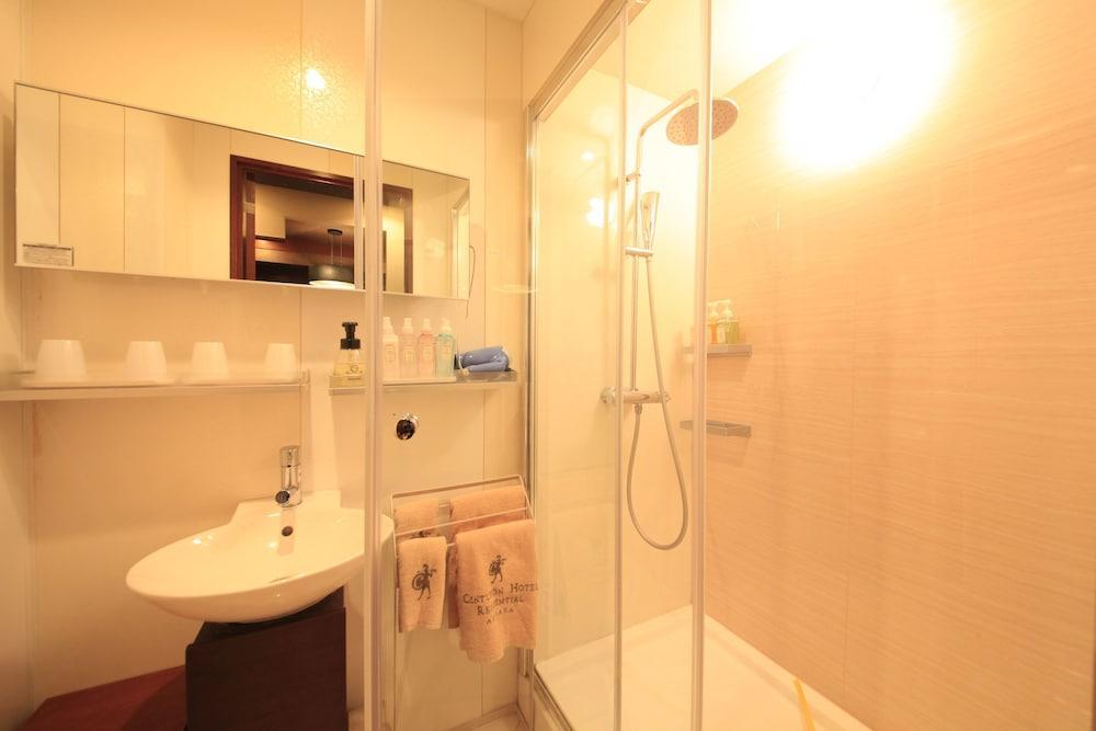 Centurion Residential Tower Capsule hotel 2*
