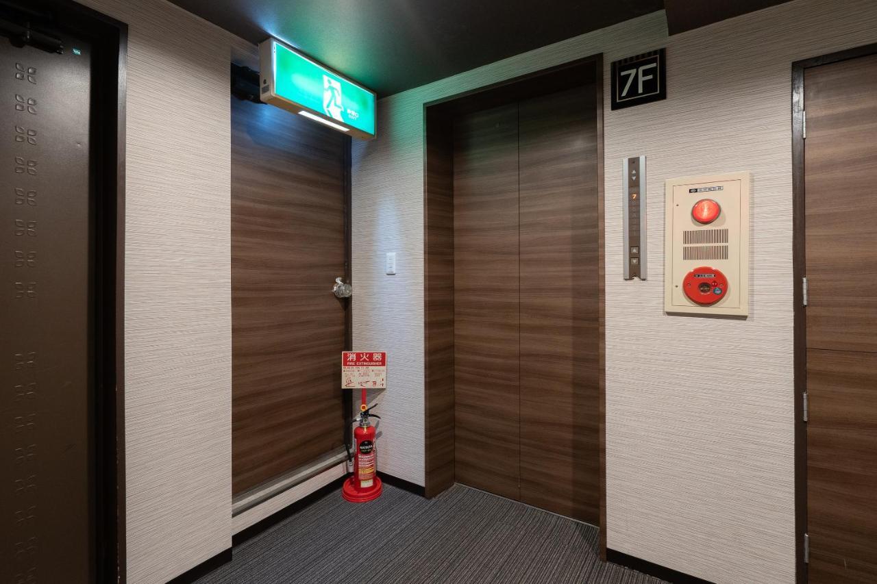 Capsule hotel Oyo Tetora Akabane