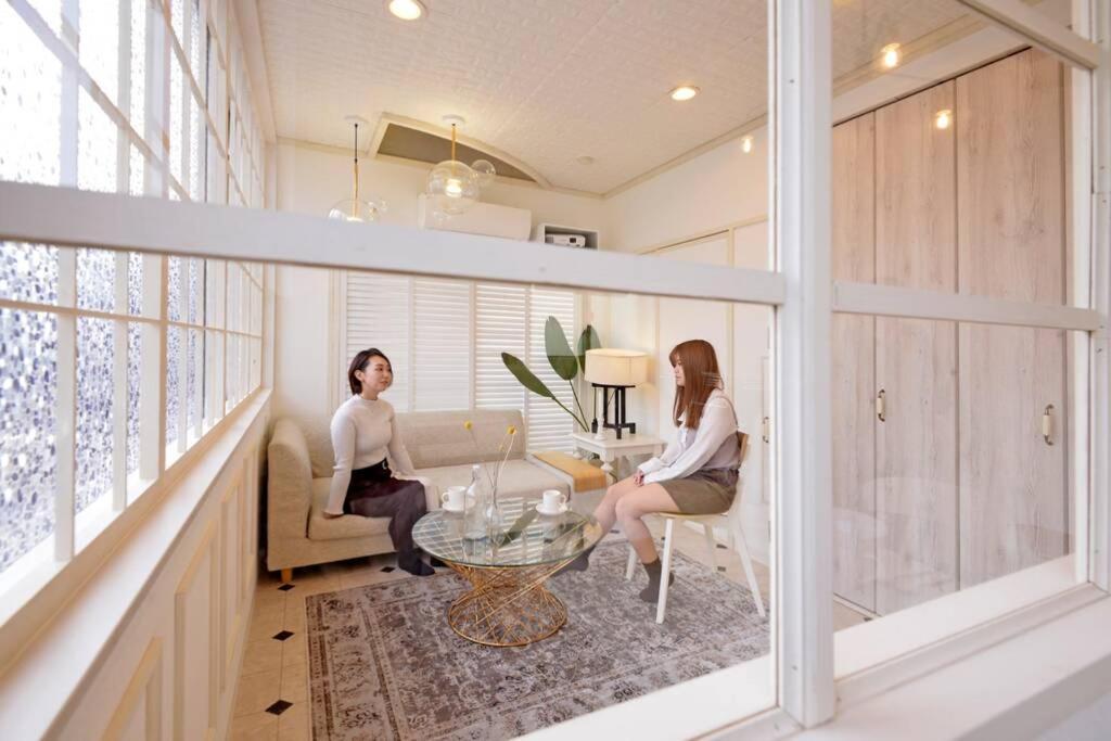 Meee Shinjuku Apartment