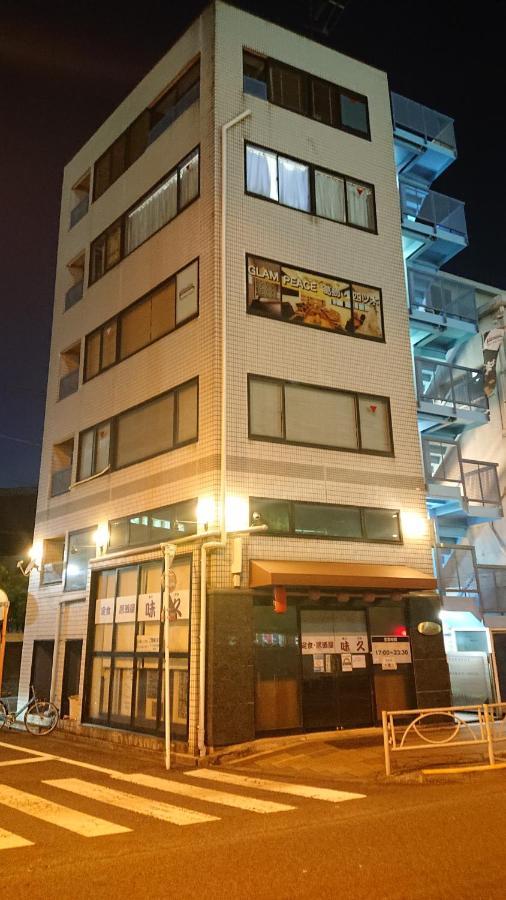 Apartment Glampeace葛飾・四ツ木