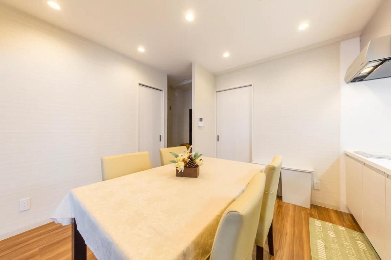 Apartment Sola House *