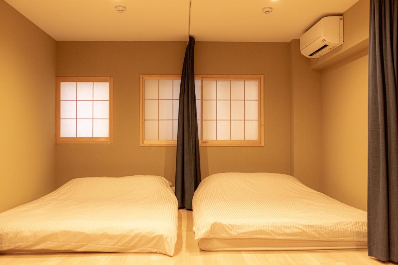 Sola House *