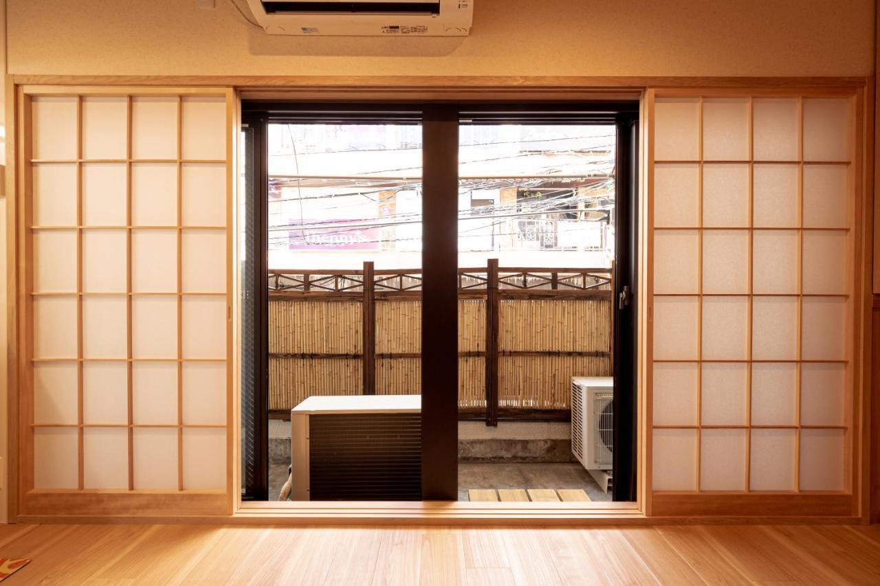 Apartment Sola House