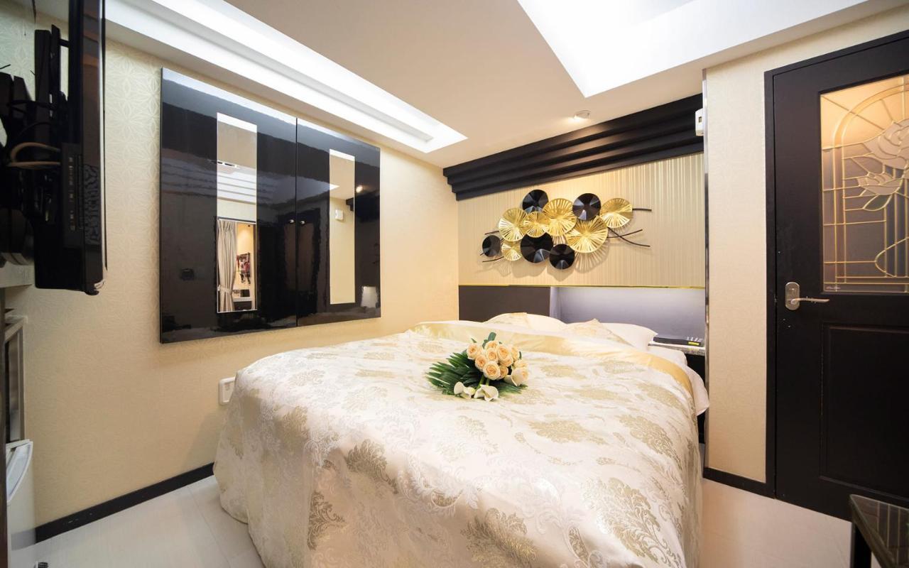 All-inn Love hotel