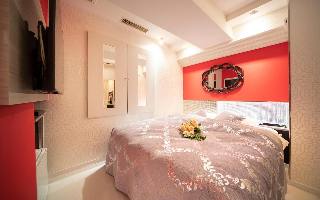 Love hotel All-inn *