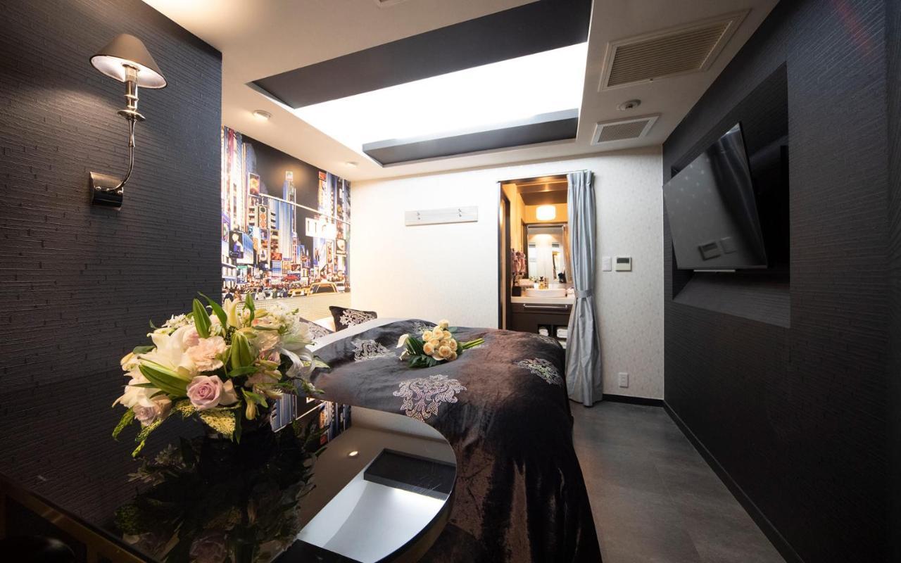 Love hotel All-inn Tokyo