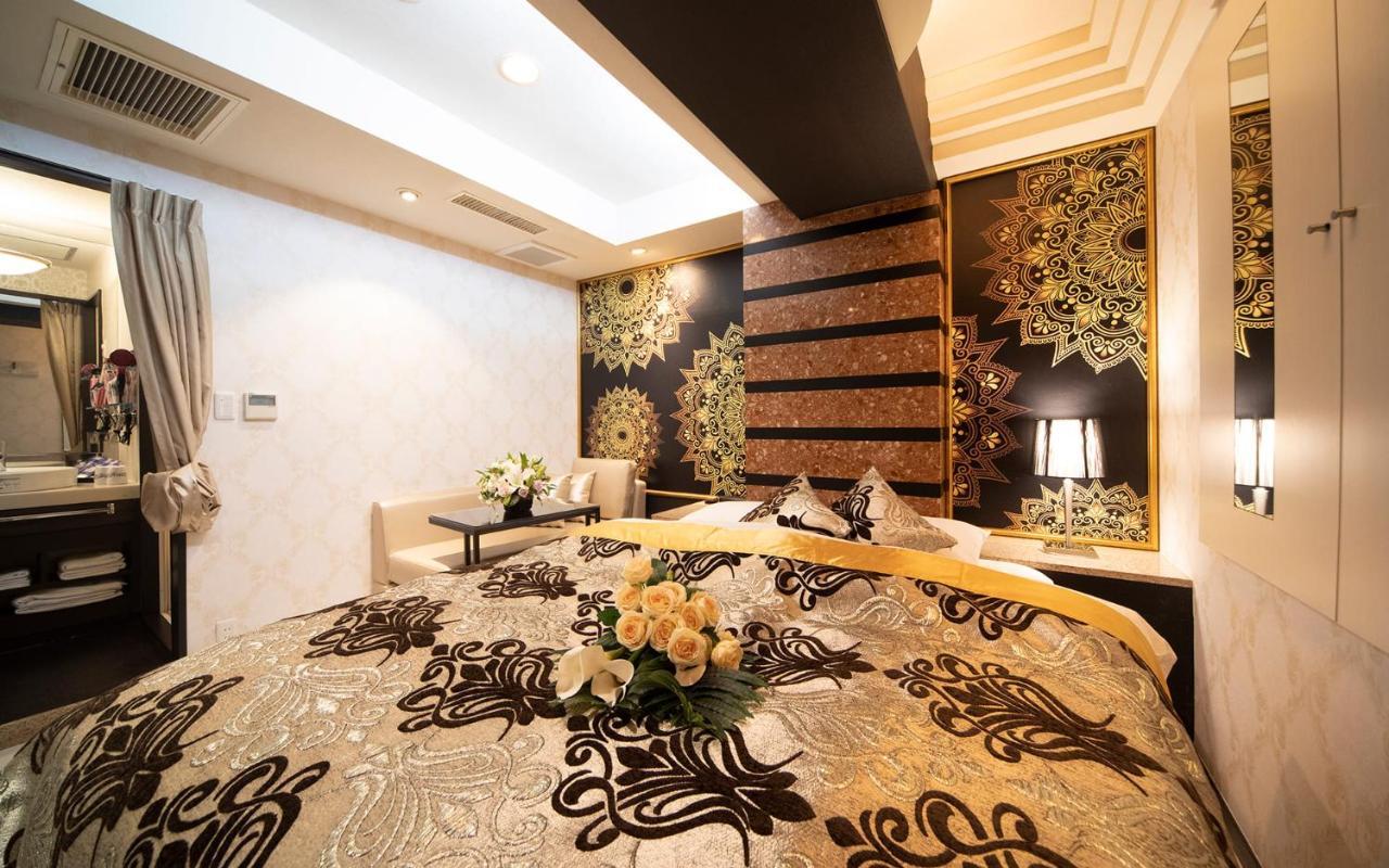 Love hotel All-inn