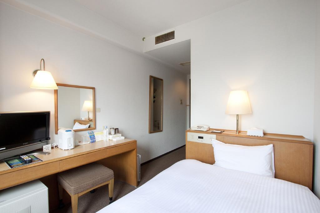 Smile Sugamo Hotel 2*