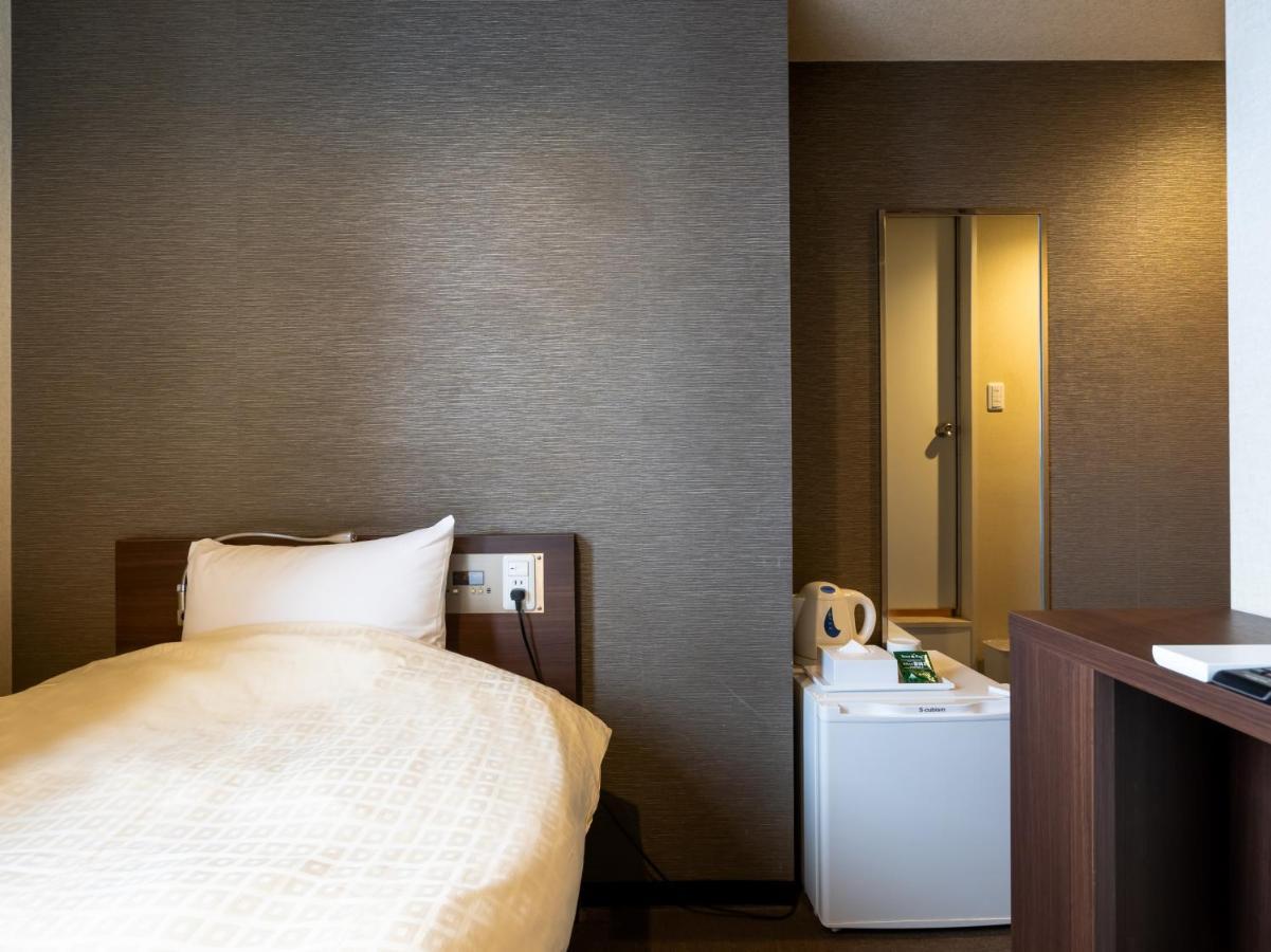 Capsule hotel Oyo Tetora Akabane *