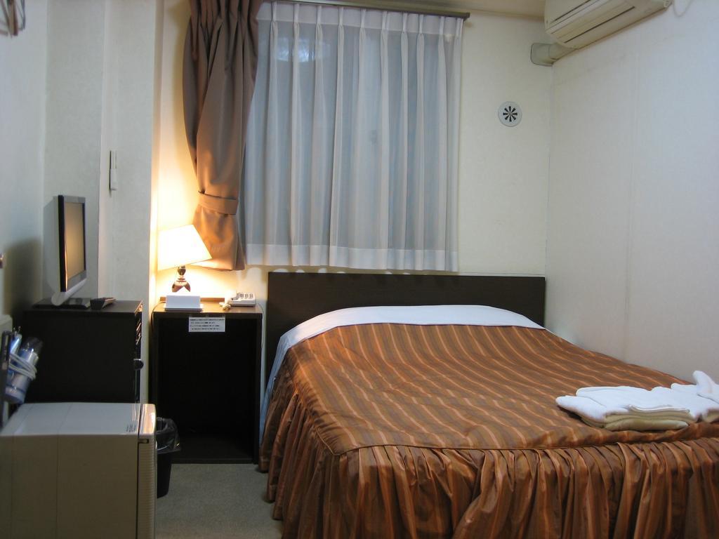 Kawase Hostel *