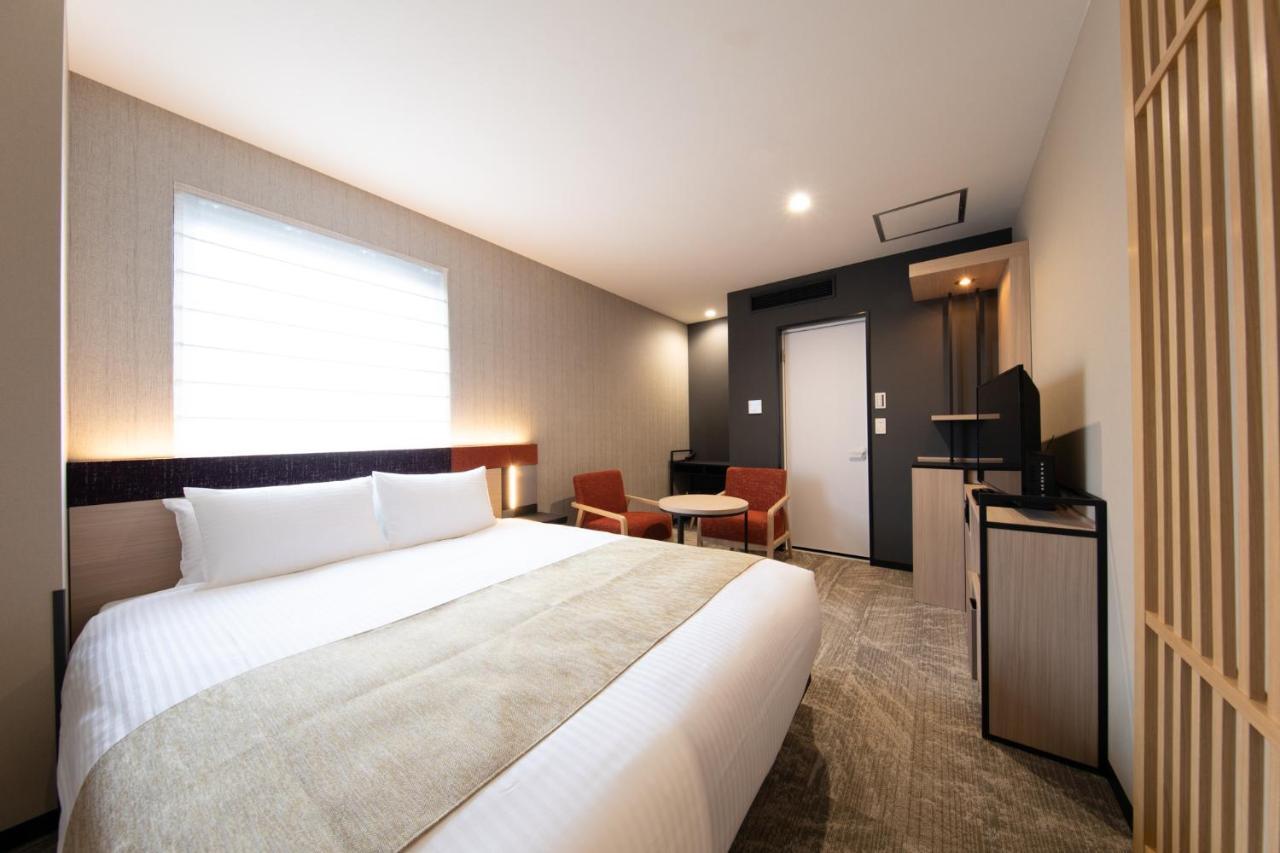 Almont Nippori 3*