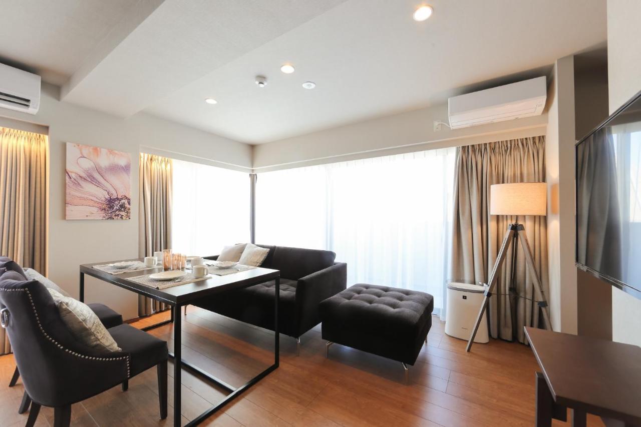 Akari Ueno Iriya - Vacation 67587v Hotel *