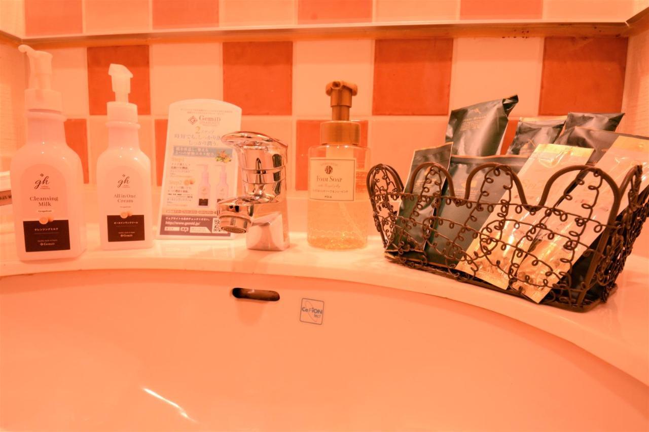 Love hotel C-heaven (adults Only) Tokyo